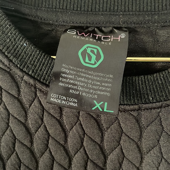 Switch Remarkable Sweatshirt - Picture 3 of 4